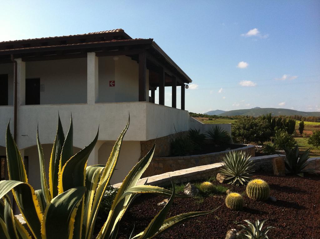 Agriturismo Agave Фертилия Екстериор снимка